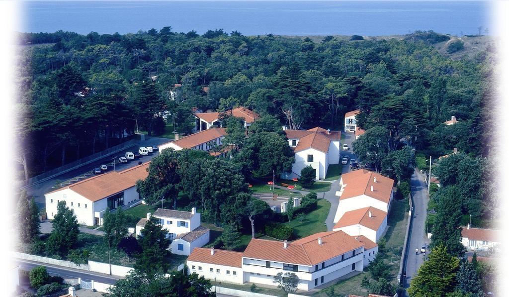 Les Quatre Vents Hotel L'Epine  Exterior foto